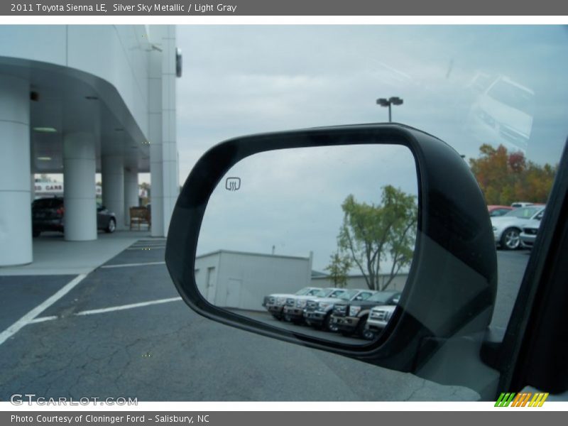 Silver Sky Metallic / Light Gray 2011 Toyota Sienna LE