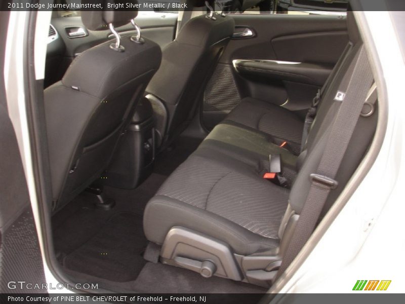 Bright Silver Metallic / Black 2011 Dodge Journey Mainstreet