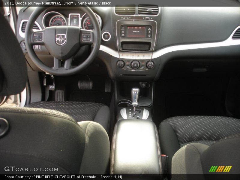 Bright Silver Metallic / Black 2011 Dodge Journey Mainstreet
