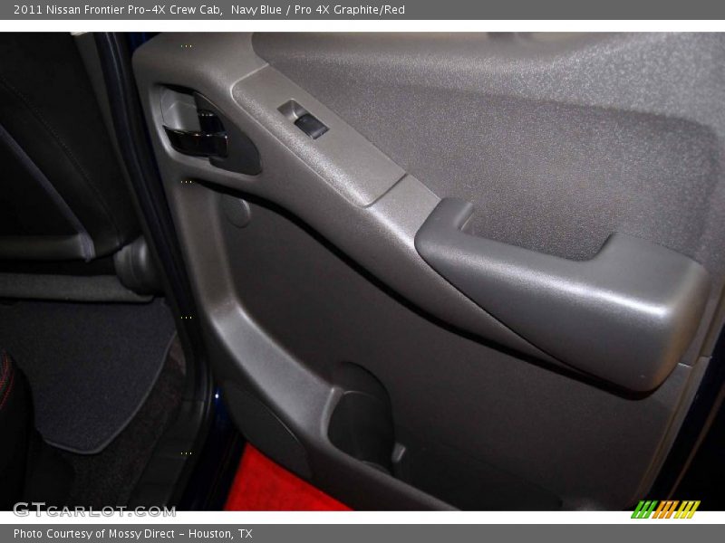 Navy Blue / Pro 4X Graphite/Red 2011 Nissan Frontier Pro-4X Crew Cab