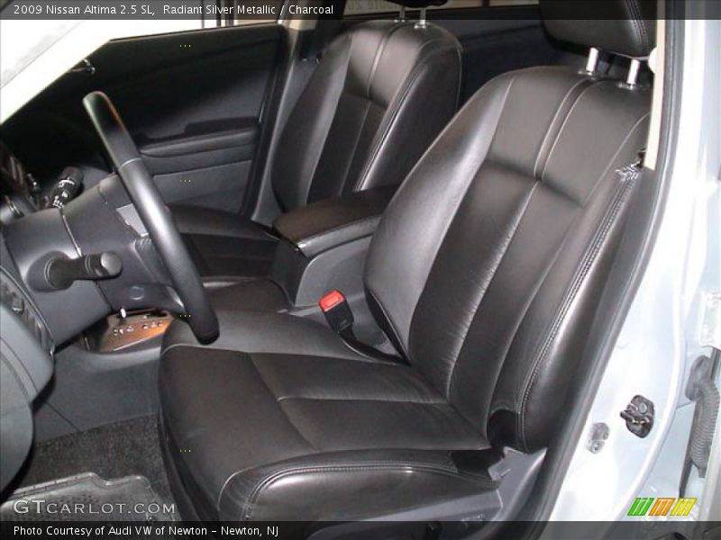 Radiant Silver Metallic / Charcoal 2009 Nissan Altima 2.5 SL