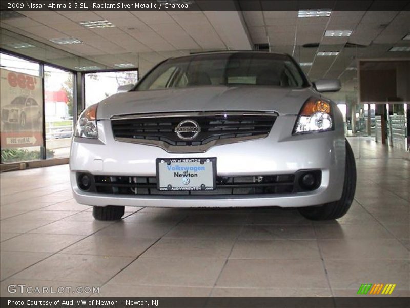 Radiant Silver Metallic / Charcoal 2009 Nissan Altima 2.5 SL