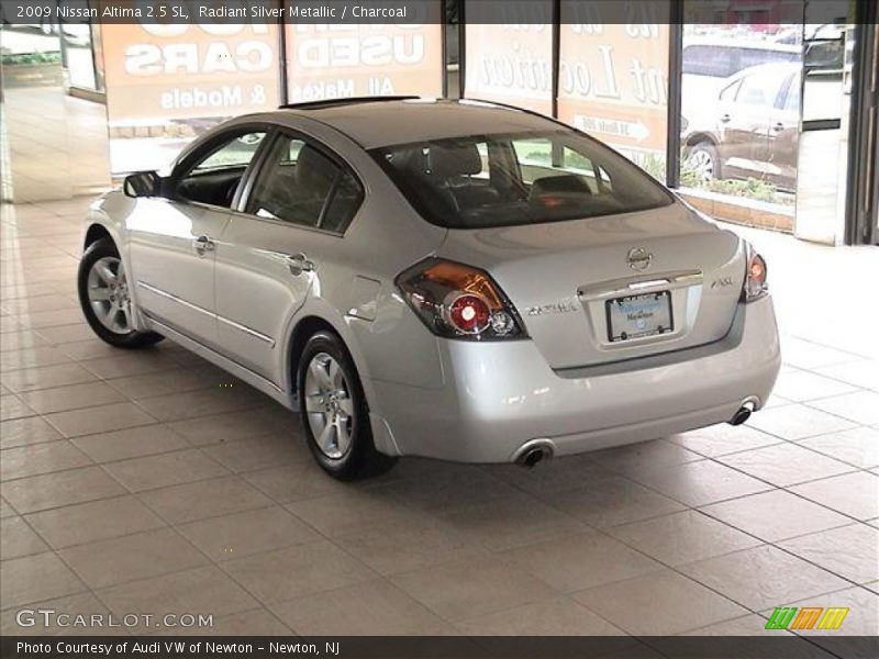Radiant Silver Metallic / Charcoal 2009 Nissan Altima 2.5 SL