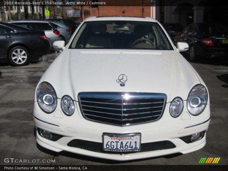Arctic White / Cashmere 2009 Mercedes-Benz E 350 Sedan