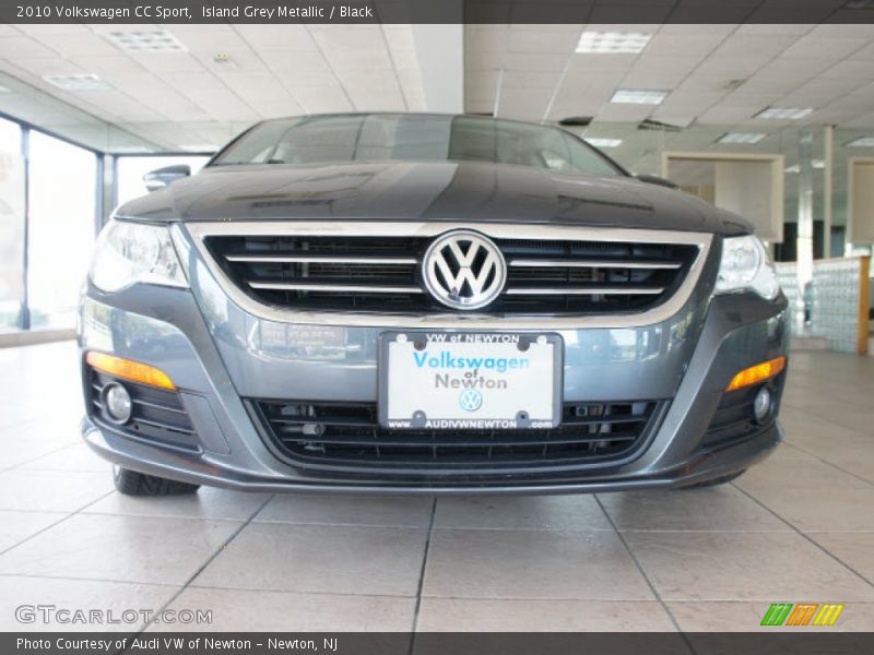 Island Grey Metallic / Black 2010 Volkswagen CC Sport