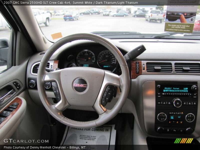 Dashboard of 2007 Sierra 2500HD SLT Crew Cab 4x4