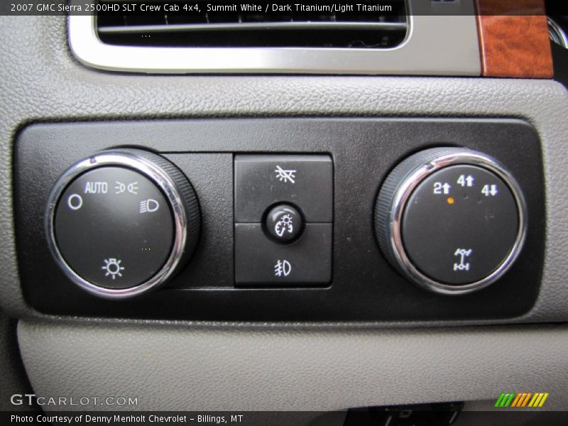 Controls of 2007 Sierra 2500HD SLT Crew Cab 4x4