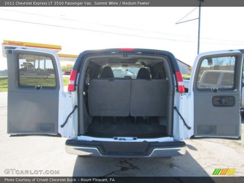 Summit White / Medium Pewter 2011 Chevrolet Express LT 3500 Passenger Van