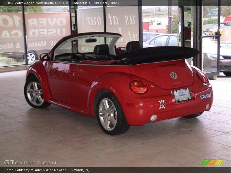 Uni Red / Black 2004 Volkswagen New Beetle GLS 1.8T Convertible