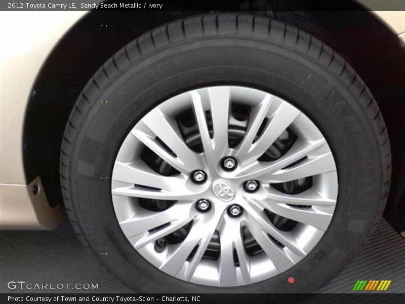 Sandy Beach Metallic / Ivory 2012 Toyota Camry LE