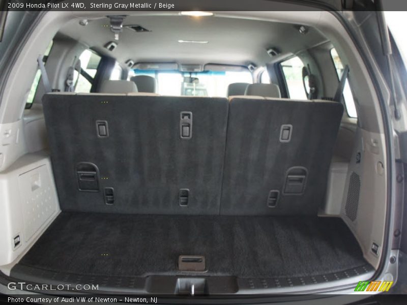 Sterling Gray Metallic / Beige 2009 Honda Pilot LX 4WD