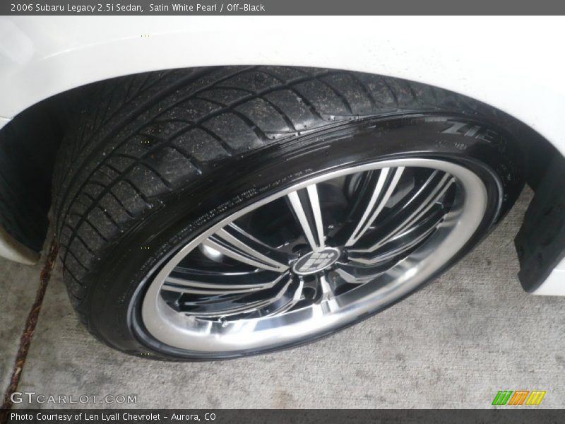 Satin White Pearl / Off-Black 2006 Subaru Legacy 2.5i Sedan