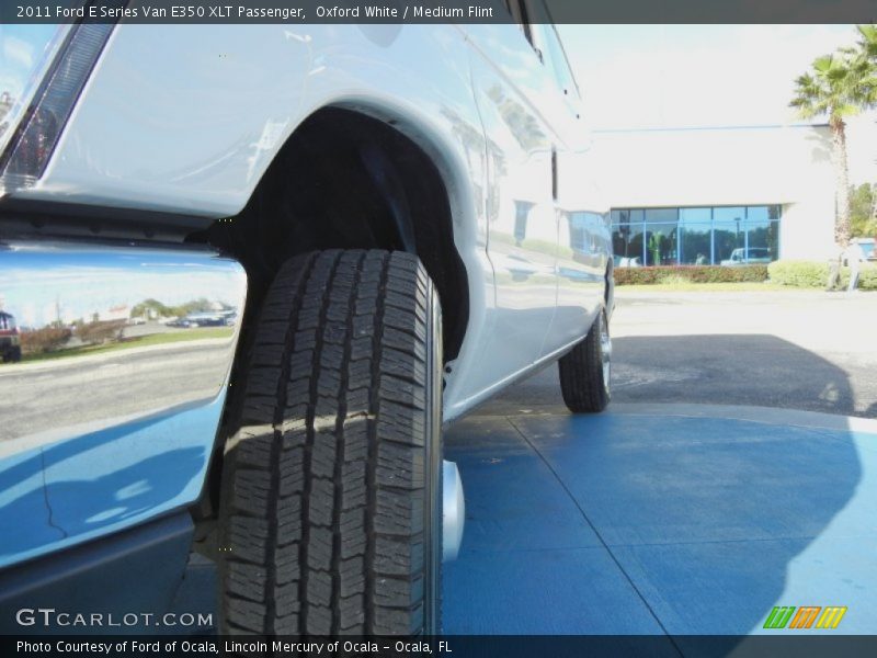 Oxford White / Medium Flint 2011 Ford E Series Van E350 XLT Passenger