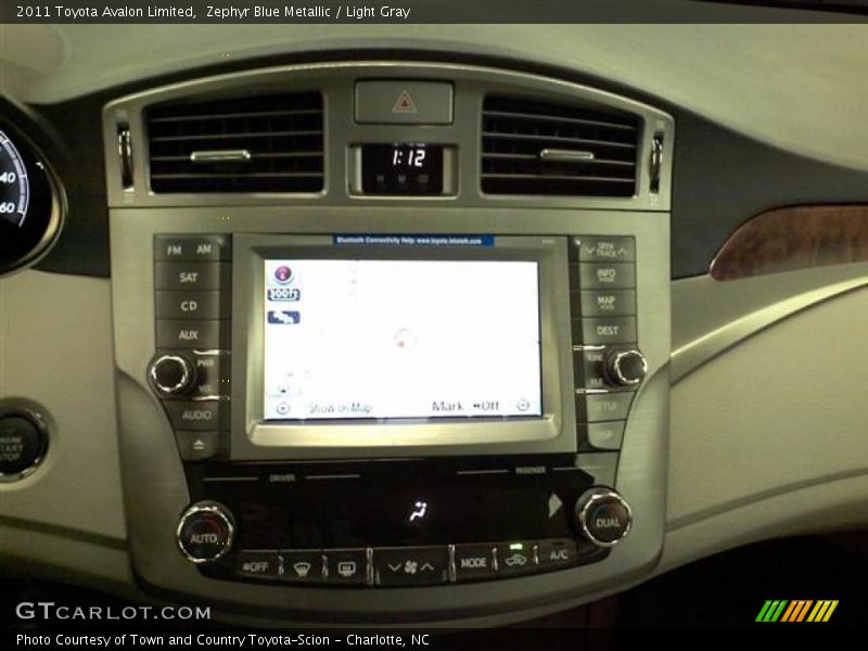 Zephyr Blue Metallic / Light Gray 2011 Toyota Avalon Limited