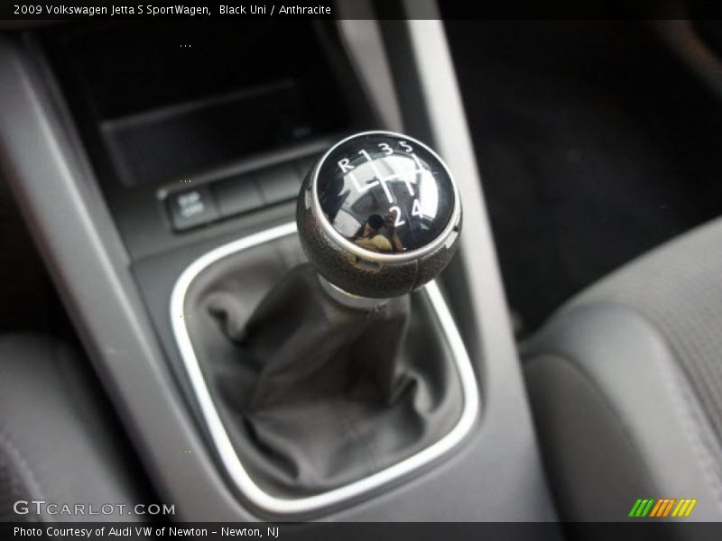  2009 Jetta S SportWagen 5 Speed Manual Shifter