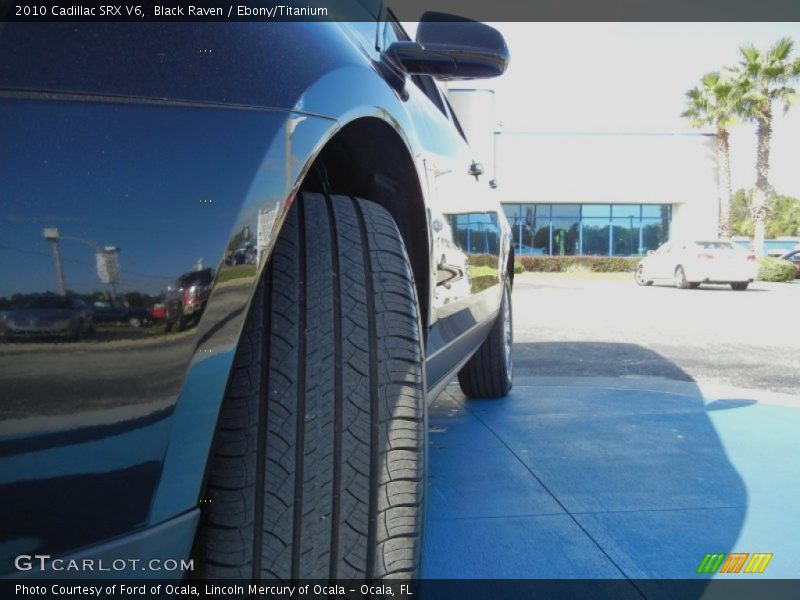 Black Raven / Ebony/Titanium 2010 Cadillac SRX V6