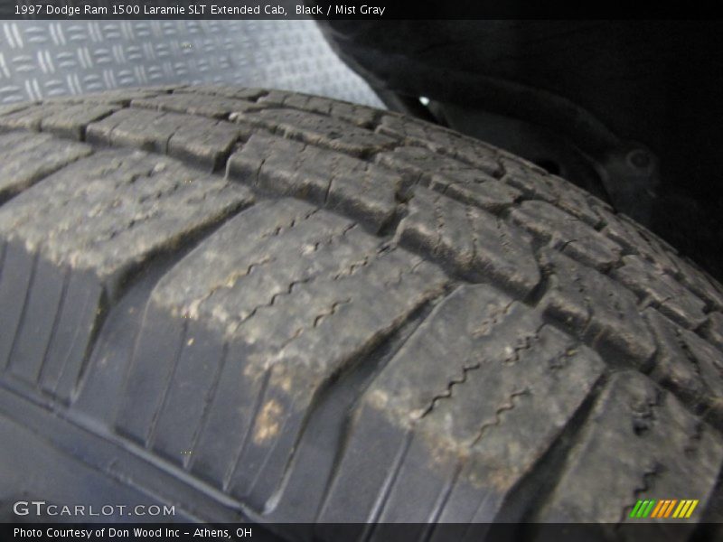 Black / Mist Gray 1997 Dodge Ram 1500 Laramie SLT Extended Cab