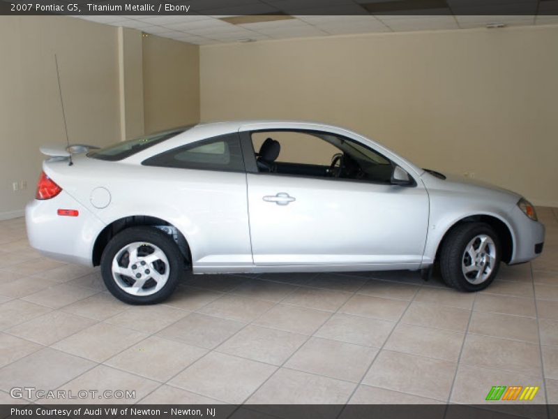 Titanium Metallic / Ebony 2007 Pontiac G5