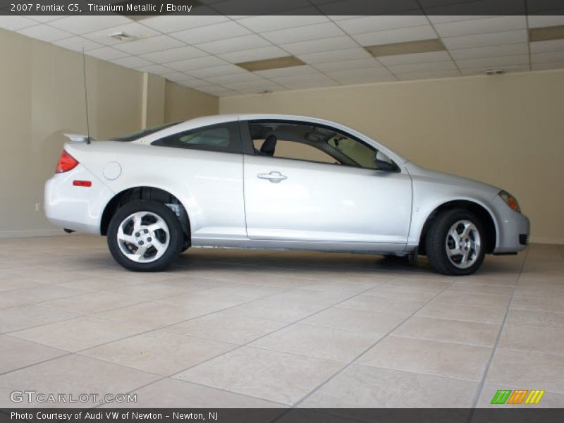 Titanium Metallic / Ebony 2007 Pontiac G5