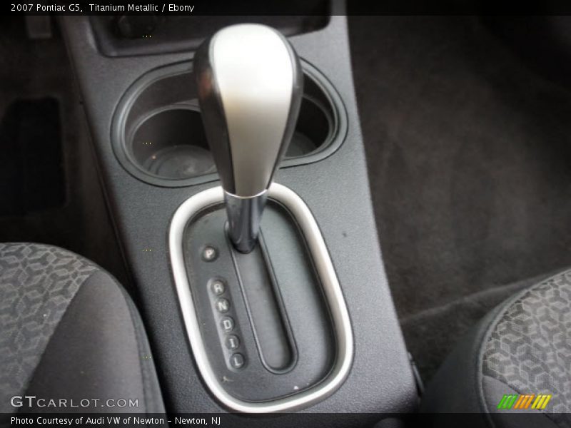 Titanium Metallic / Ebony 2007 Pontiac G5