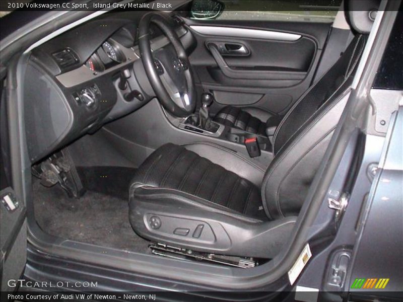 Island Grey Metallic / Black 2010 Volkswagen CC Sport