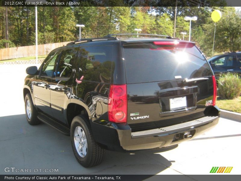 Onyx Black / Ebony 2012 GMC Yukon SLE