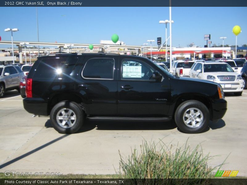  2012 Yukon SLE Onyx Black