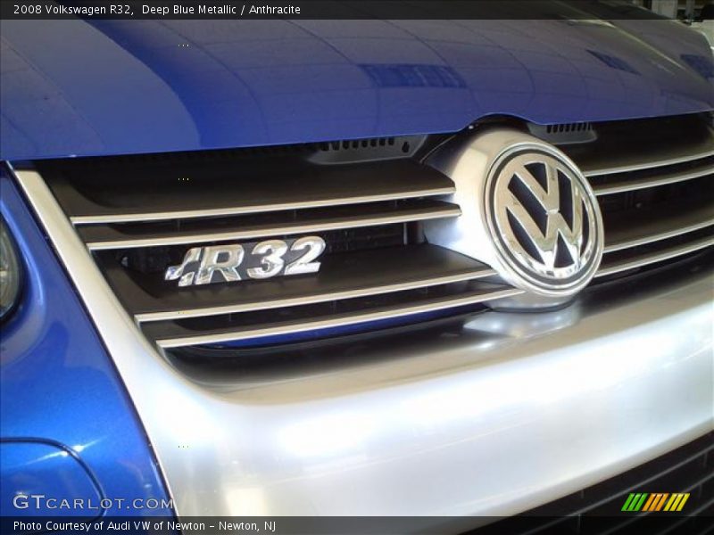 Deep Blue Metallic / Anthracite 2008 Volkswagen R32