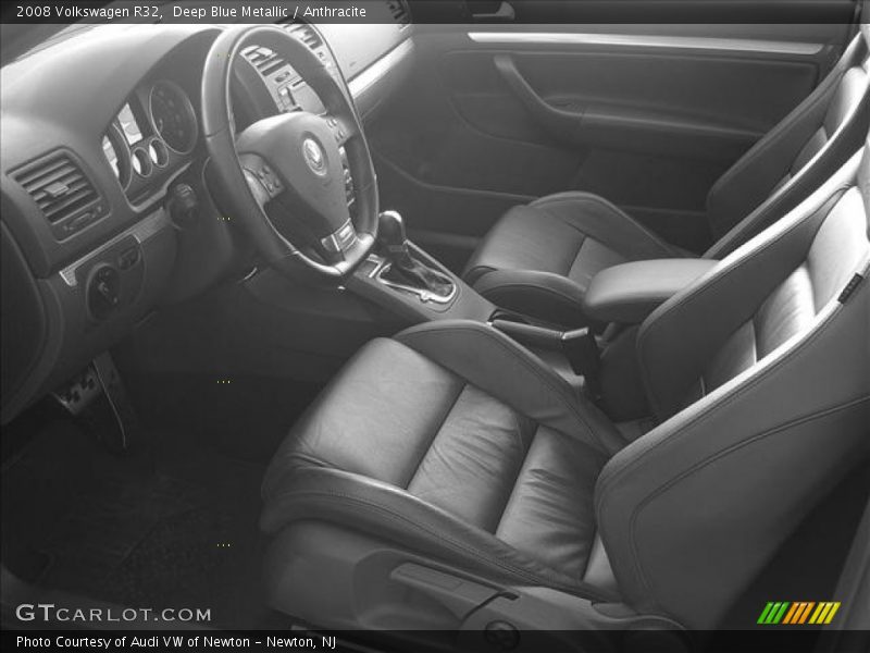  2008 R32  Anthracite Interior