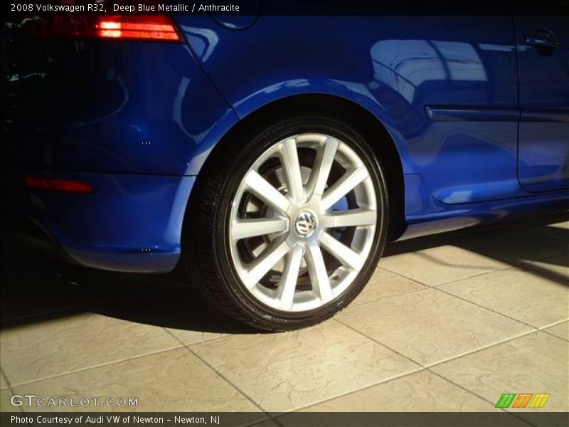Deep Blue Metallic / Anthracite 2008 Volkswagen R32