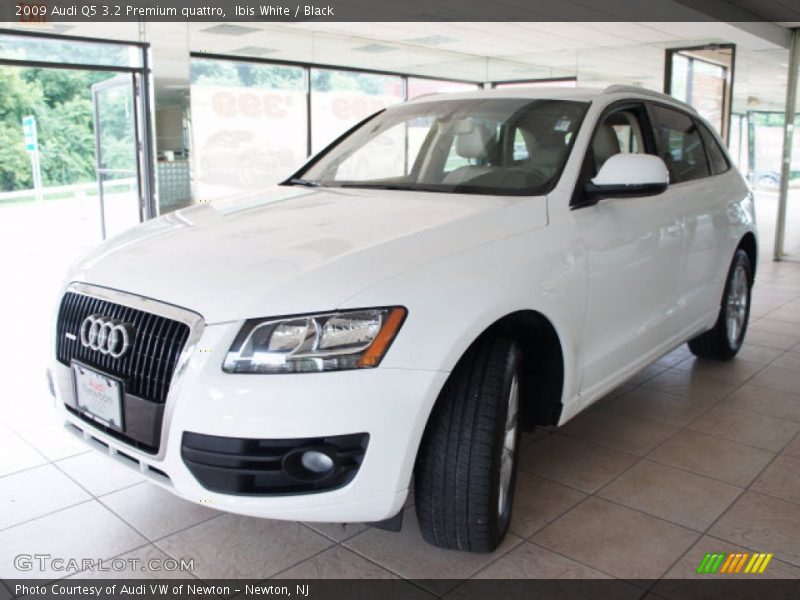 Ibis White / Black 2009 Audi Q5 3.2 Premium quattro
