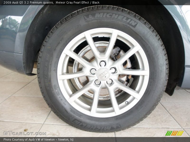 2009 Q5 3.2 Premium quattro Wheel