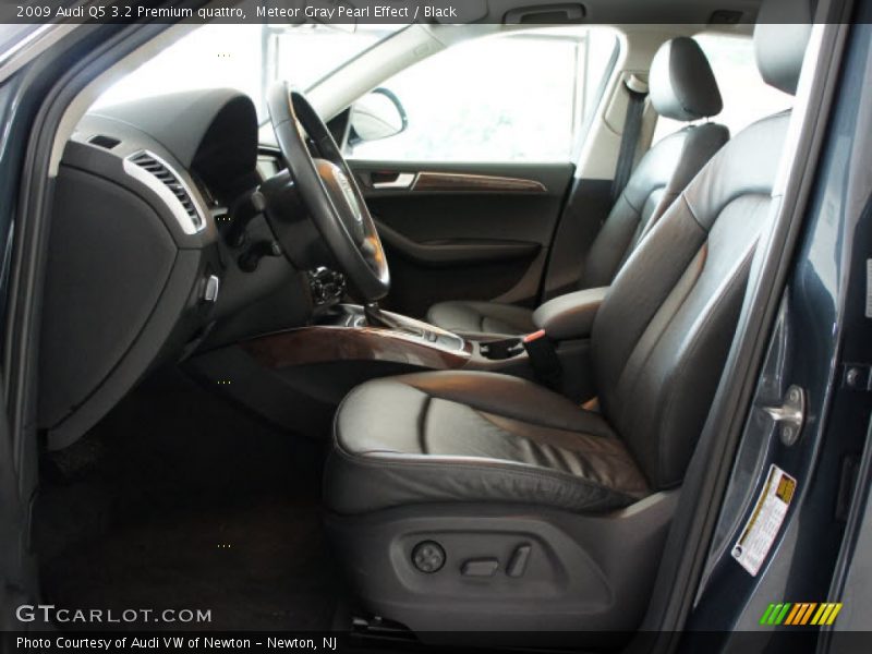 Meteor Gray Pearl Effect / Black 2009 Audi Q5 3.2 Premium quattro