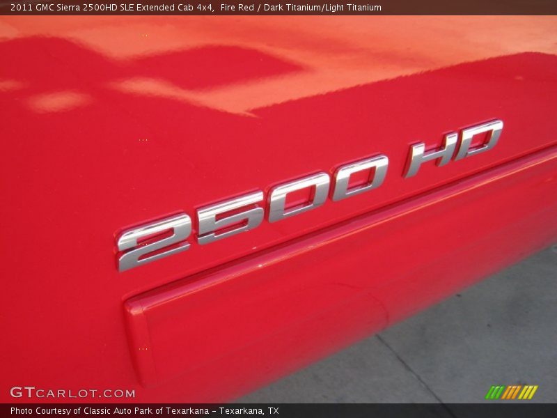  2011 Sierra 2500HD SLE Extended Cab 4x4 Logo