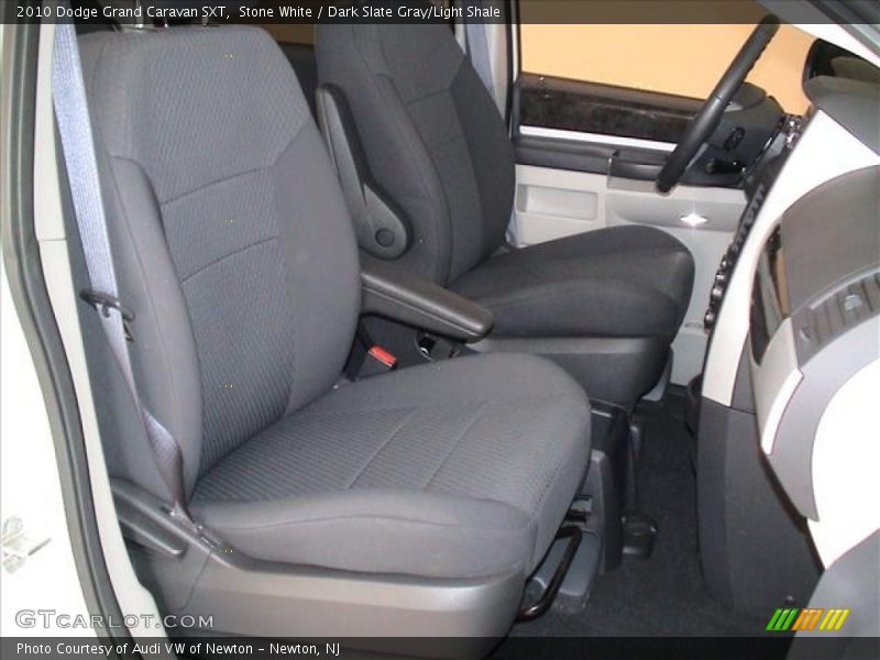 Stone White / Dark Slate Gray/Light Shale 2010 Dodge Grand Caravan SXT