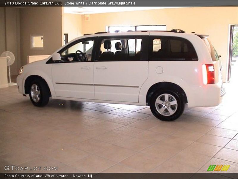 Stone White / Dark Slate Gray/Light Shale 2010 Dodge Grand Caravan SXT