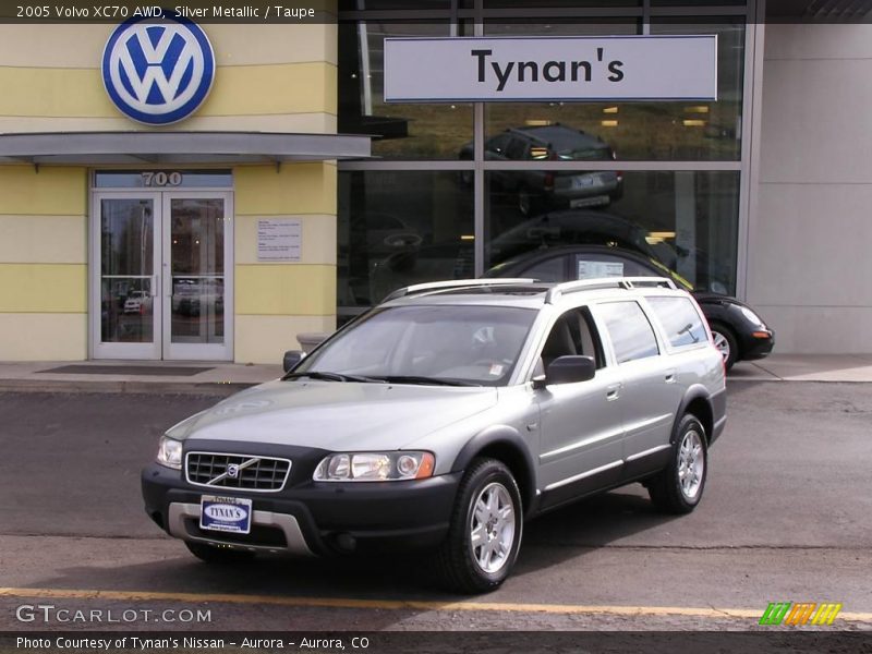 Silver Metallic / Taupe 2005 Volvo XC70 AWD