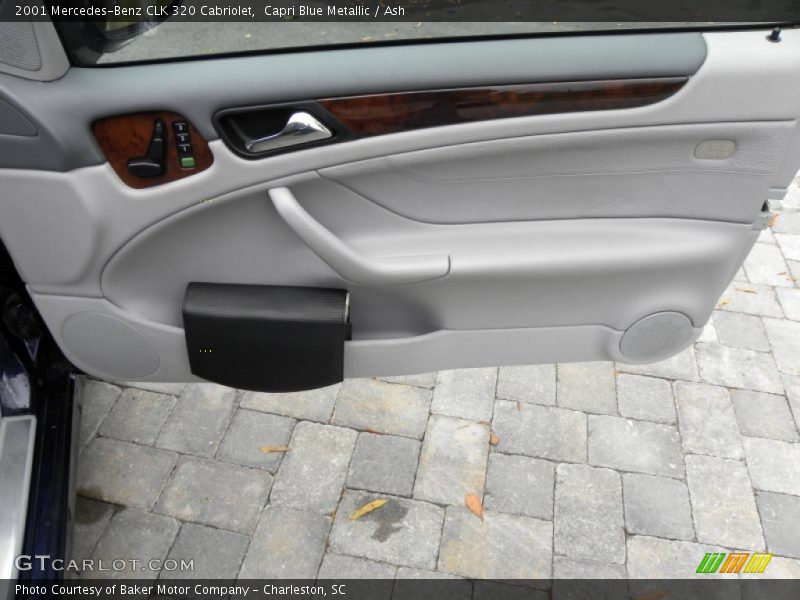 Door Panel of 2001 CLK 320 Cabriolet