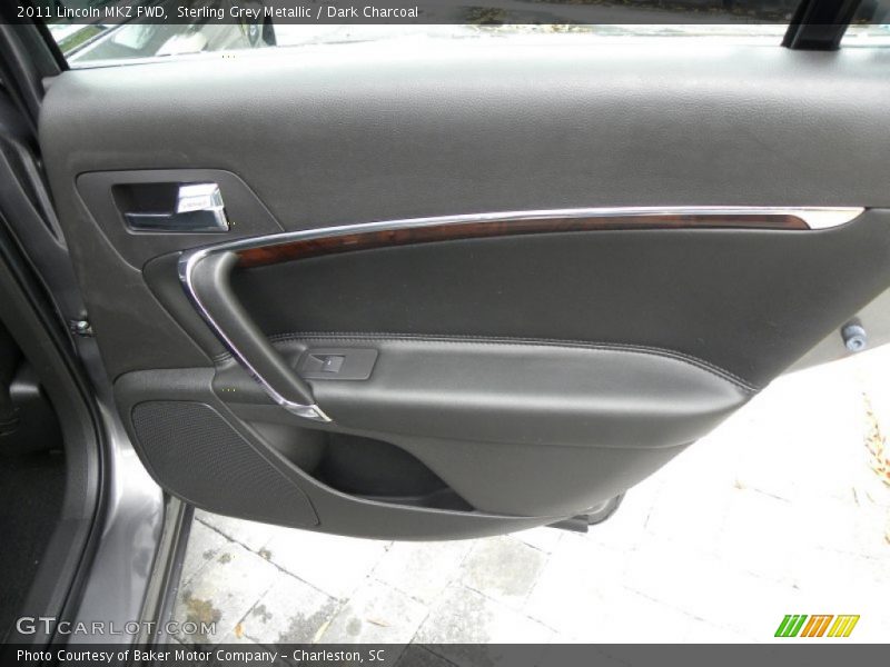 Sterling Grey Metallic / Dark Charcoal 2011 Lincoln MKZ FWD