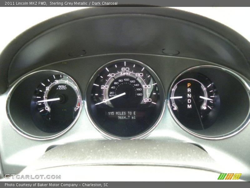Sterling Grey Metallic / Dark Charcoal 2011 Lincoln MKZ FWD