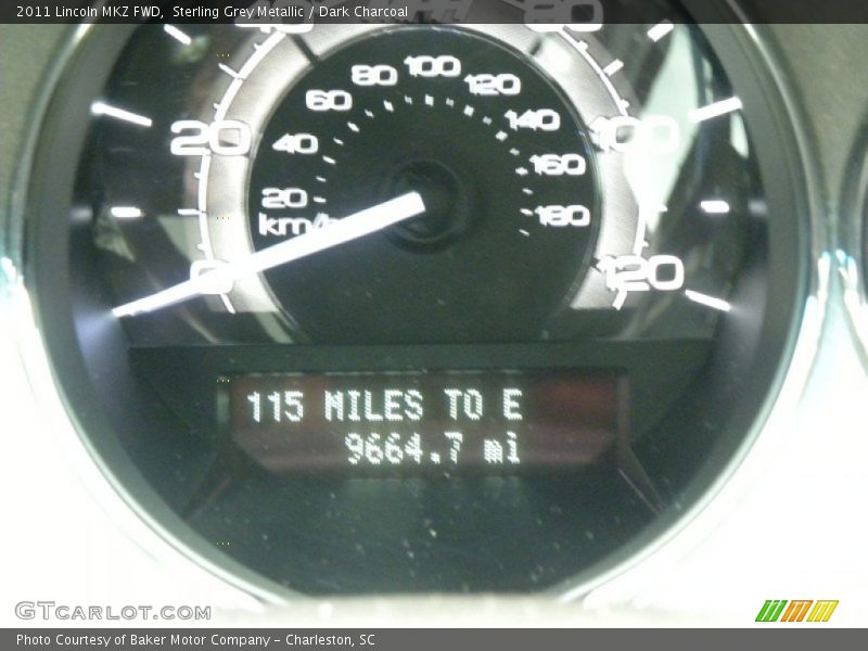 Sterling Grey Metallic / Dark Charcoal 2011 Lincoln MKZ FWD