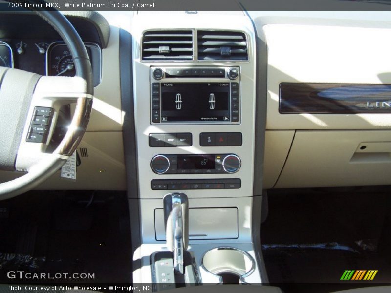 White Platinum Tri Coat / Camel 2009 Lincoln MKX
