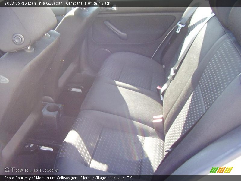 Campanella White / Black 2003 Volkswagen Jetta GL Sedan