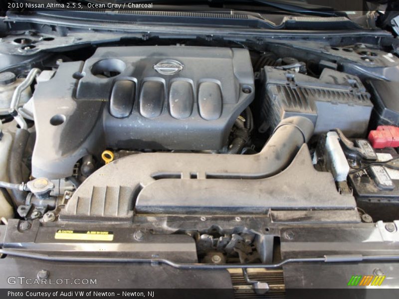 Ocean Gray / Charcoal 2010 Nissan Altima 2.5 S