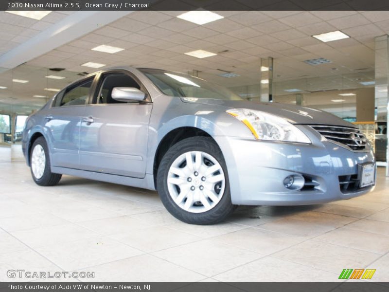 Ocean Gray / Charcoal 2010 Nissan Altima 2.5 S
