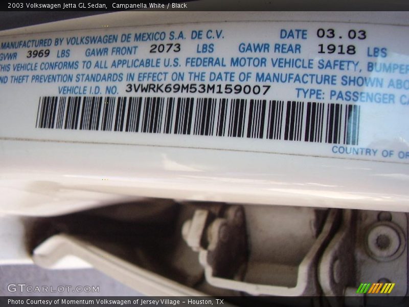 Campanella White / Black 2003 Volkswagen Jetta GL Sedan
