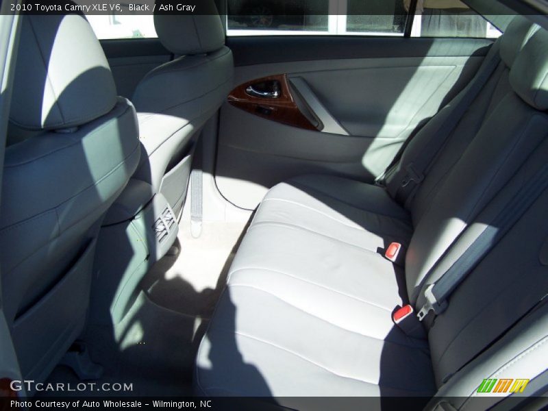 Black / Ash Gray 2010 Toyota Camry XLE V6