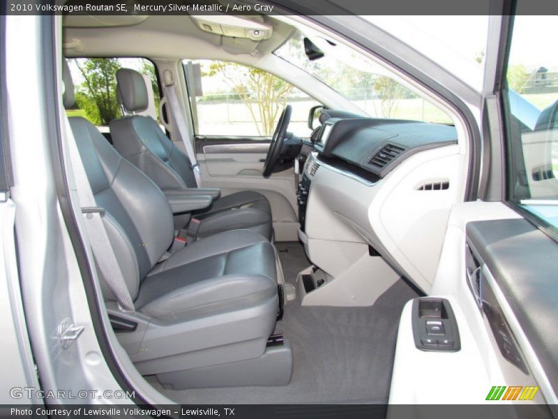 Mercury Silver Metallic / Aero Gray 2010 Volkswagen Routan SE