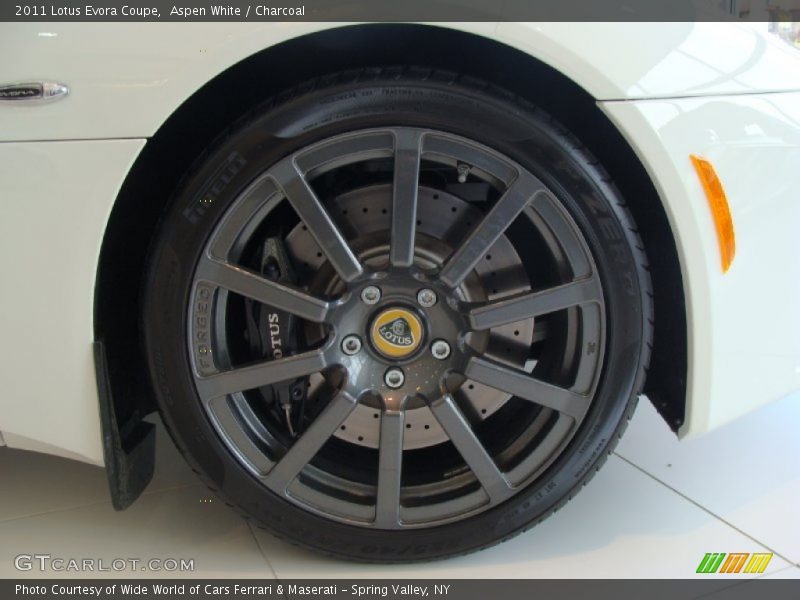  2011 Evora Coupe Wheel