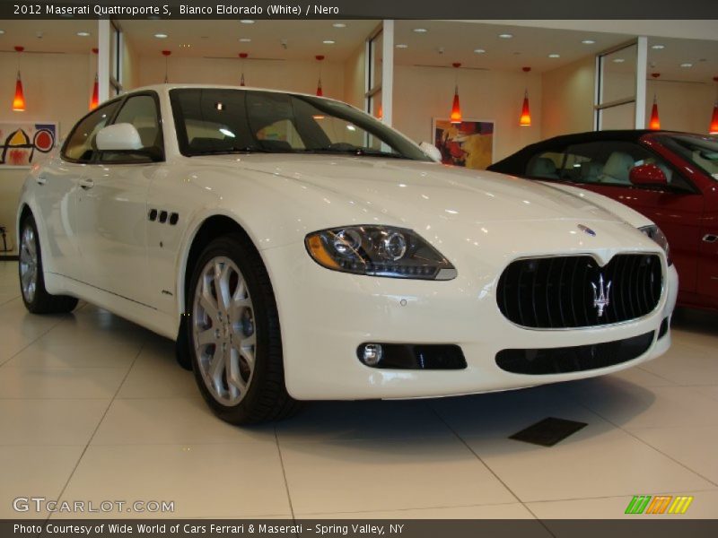 Bianco Eldorado (White) / Nero 2012 Maserati Quattroporte S